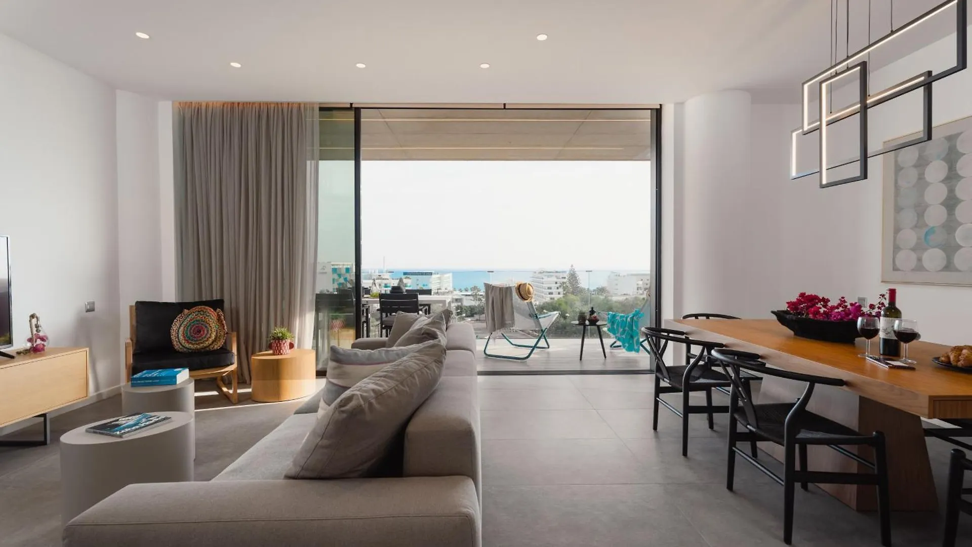 Protaras Eden Seaside Suite