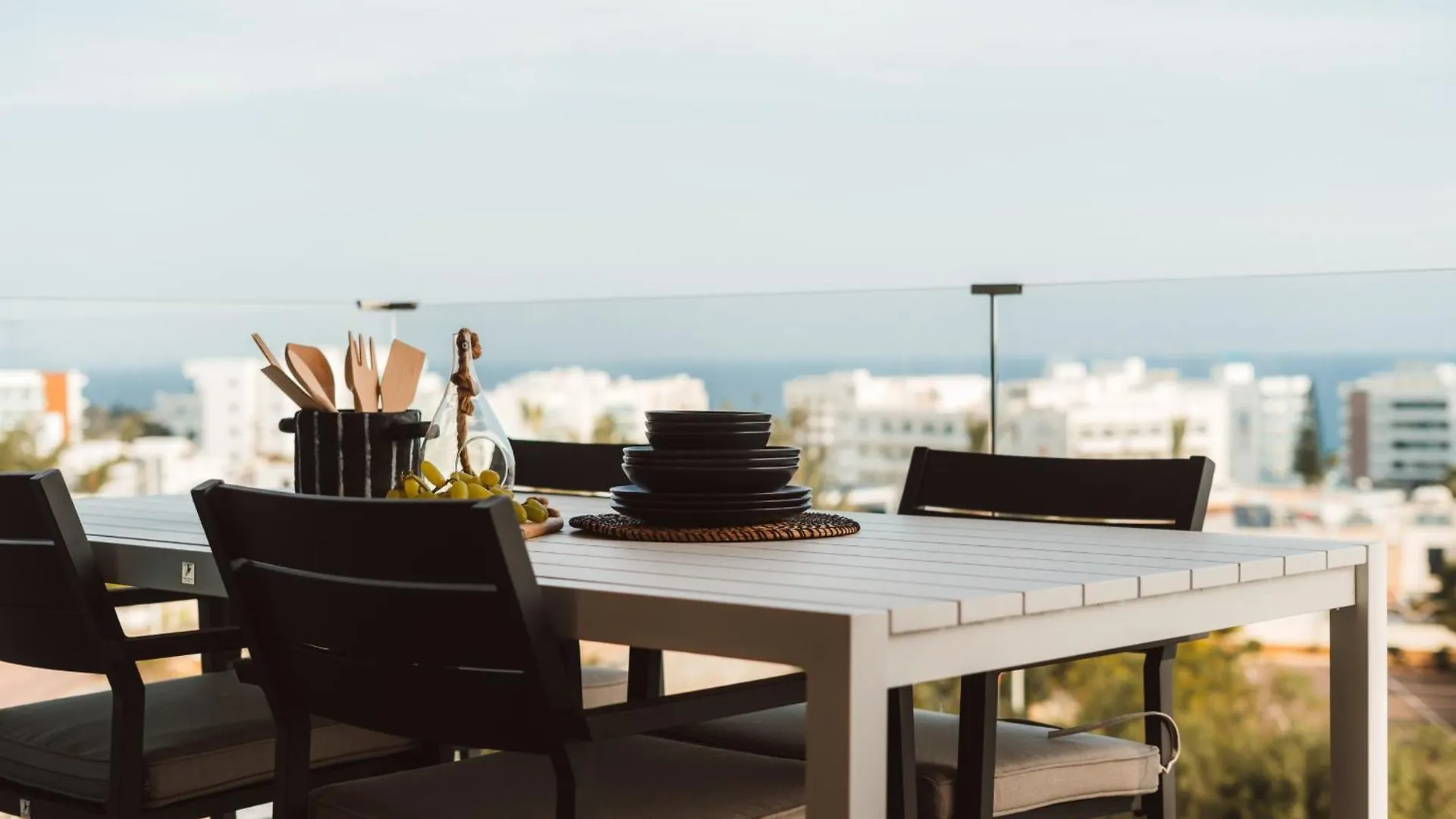 Protaras Eden Seaside Suite 0*,  Cyprus
